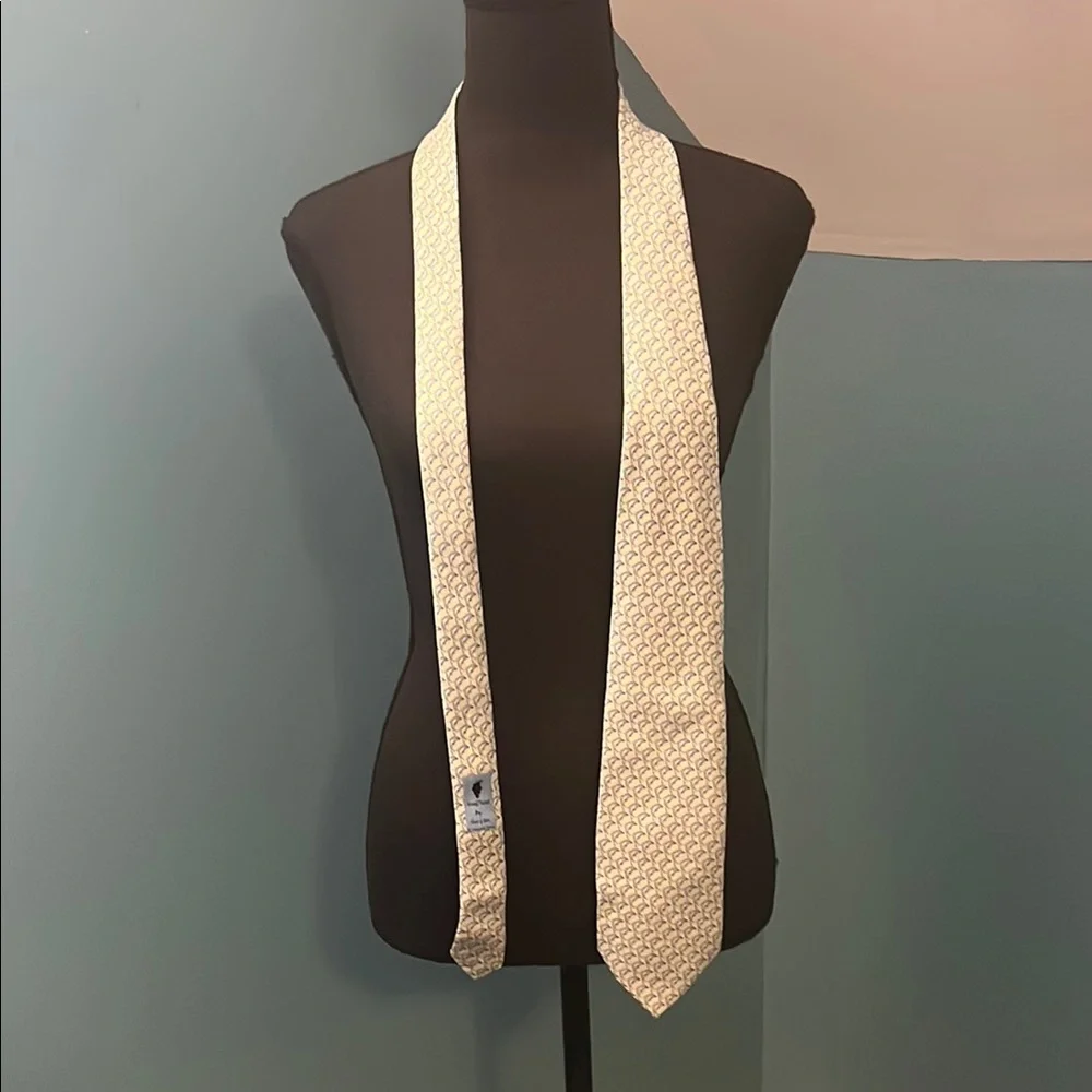 Vineyard Vines Silk Dolphin Tie